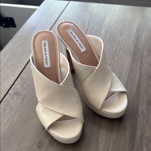 Chelsea & Violet Cream Mules New only worn in the house. (Too high for my knee)